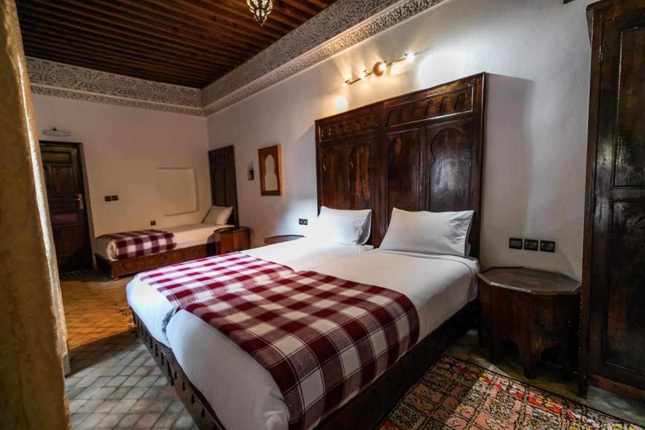 Riad Fes Aicha Buitenkant foto