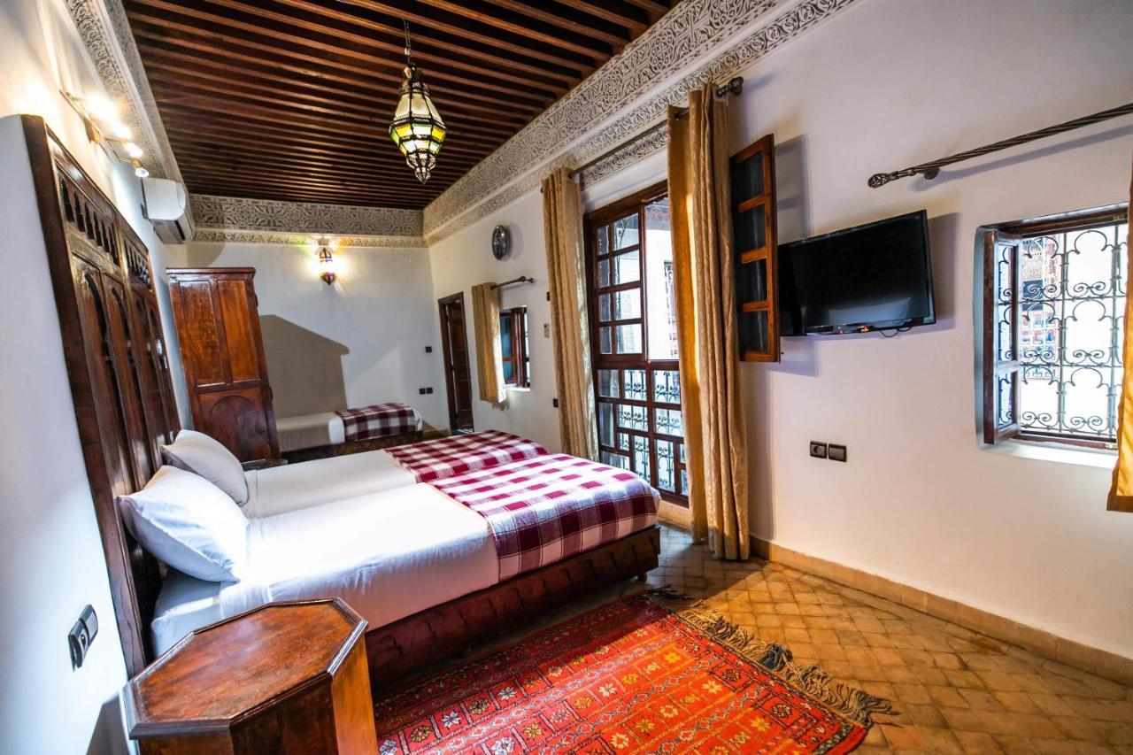 Riad Fes Aicha Buitenkant foto