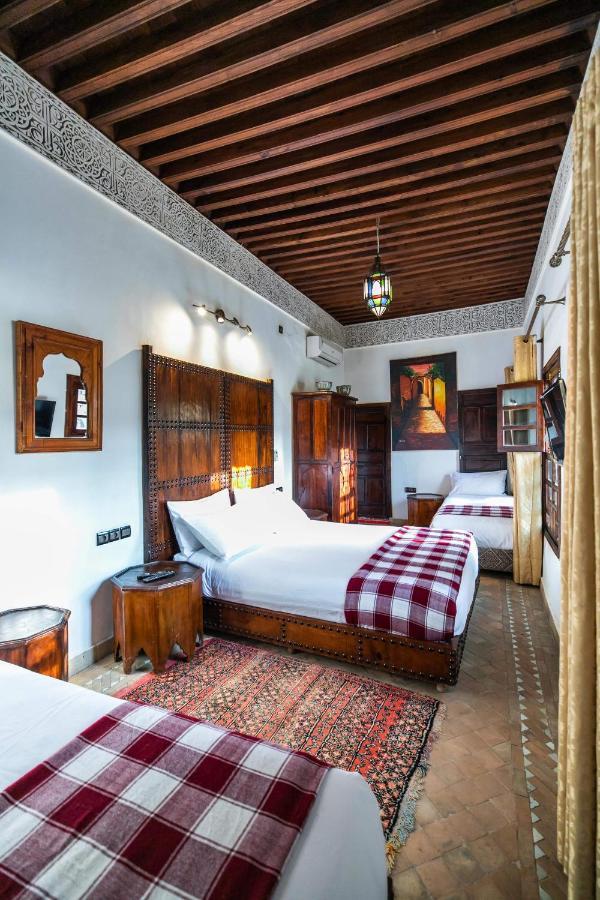 Riad Fes Aicha Buitenkant foto