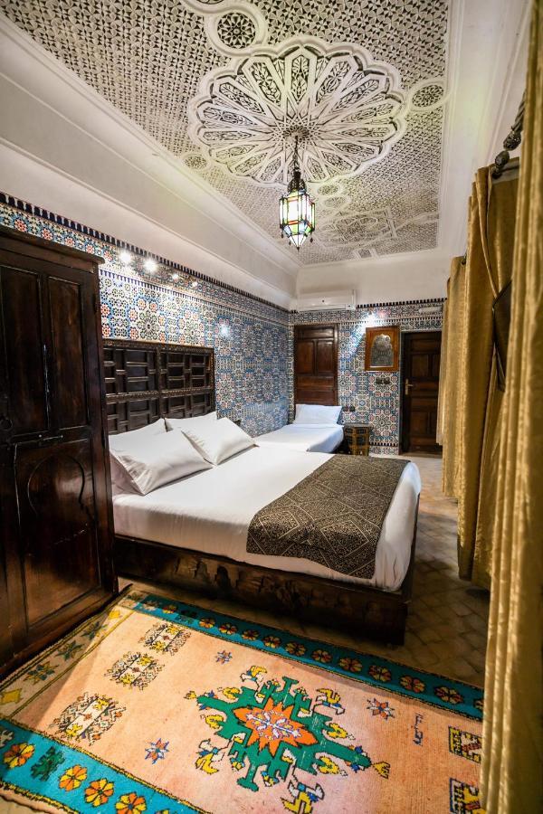 Riad Fes Aicha Buitenkant foto
