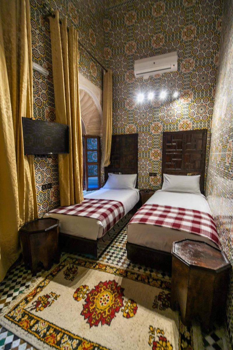 Riad Fes Aicha Buitenkant foto